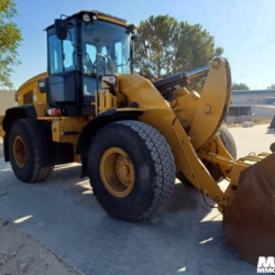 CARGADOR FRONTAL CATERPILLAR 938M AÑO 2016 PRECIO S/. 196,100.00 Soles